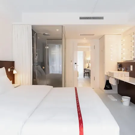 Hotel Ruby Claire By Ihg 2*