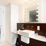 Ruby Claire By Ihg Hotel 2*